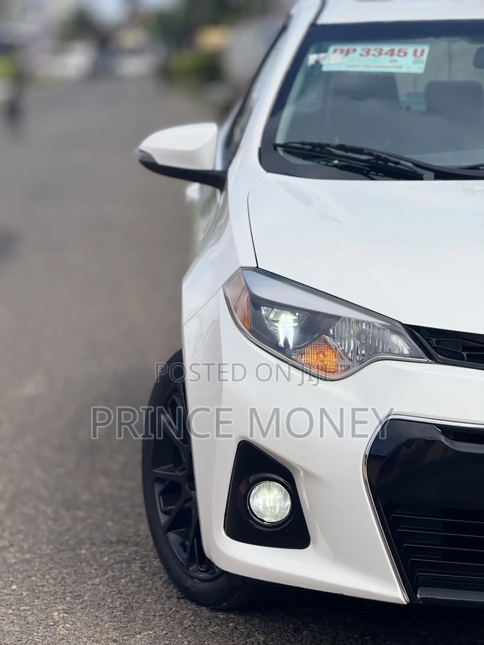 Toyota Corolla 2016 White