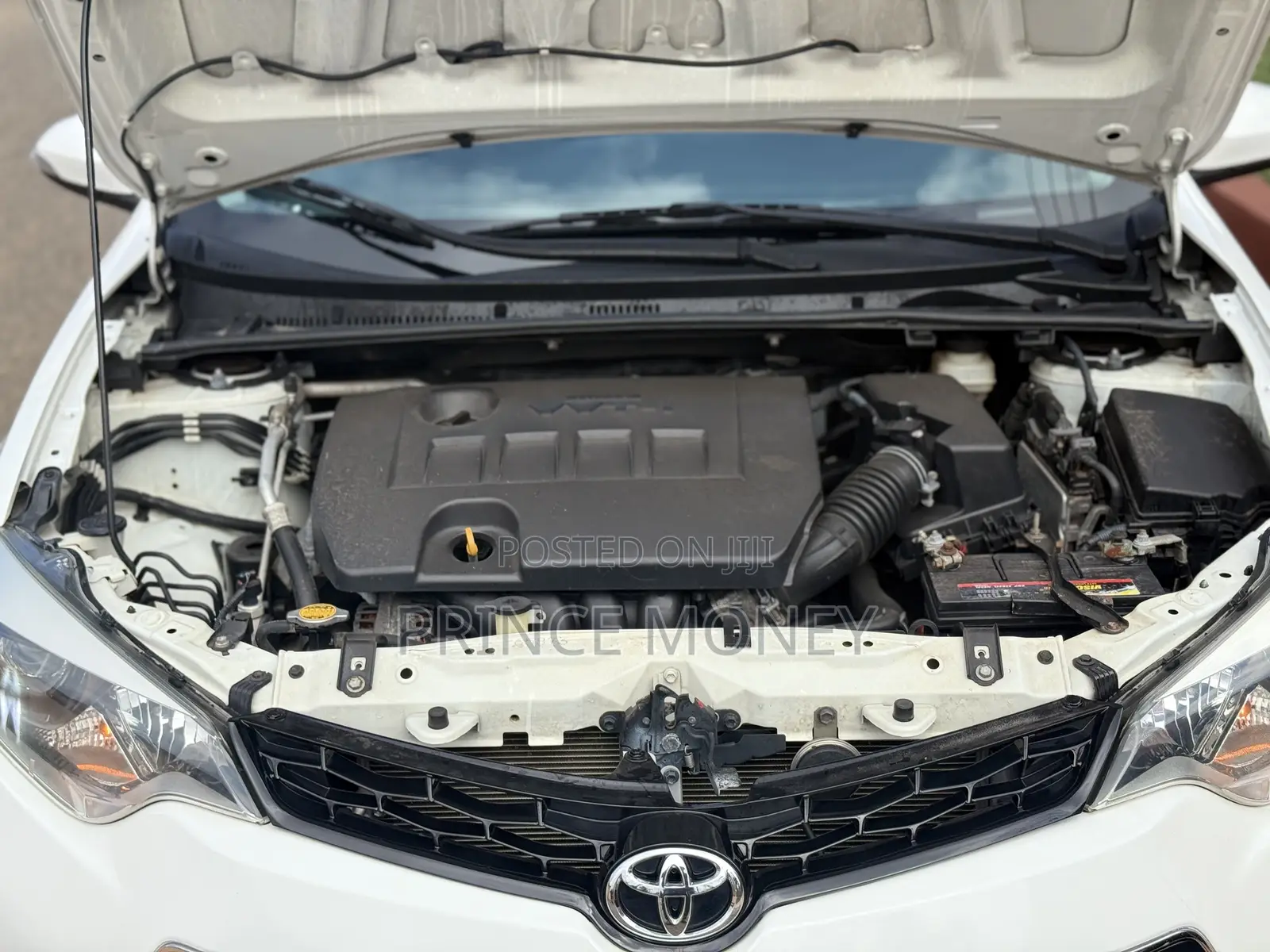 Toyota Corolla 2016 White
