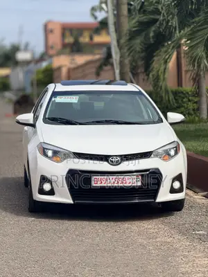 Toyota Corolla 2016 White