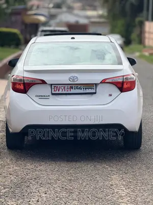 Toyota Corolla 2016 White