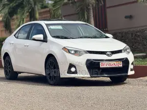 Toyota Corolla 2016 White