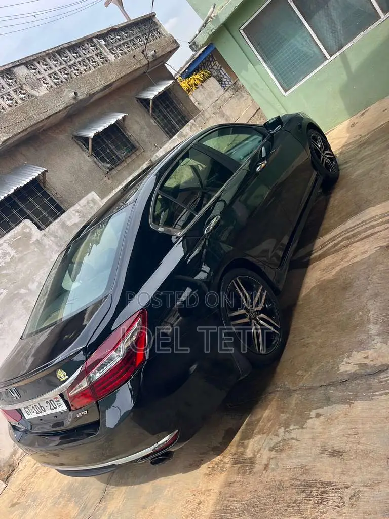 Honda Accord 2016 Black