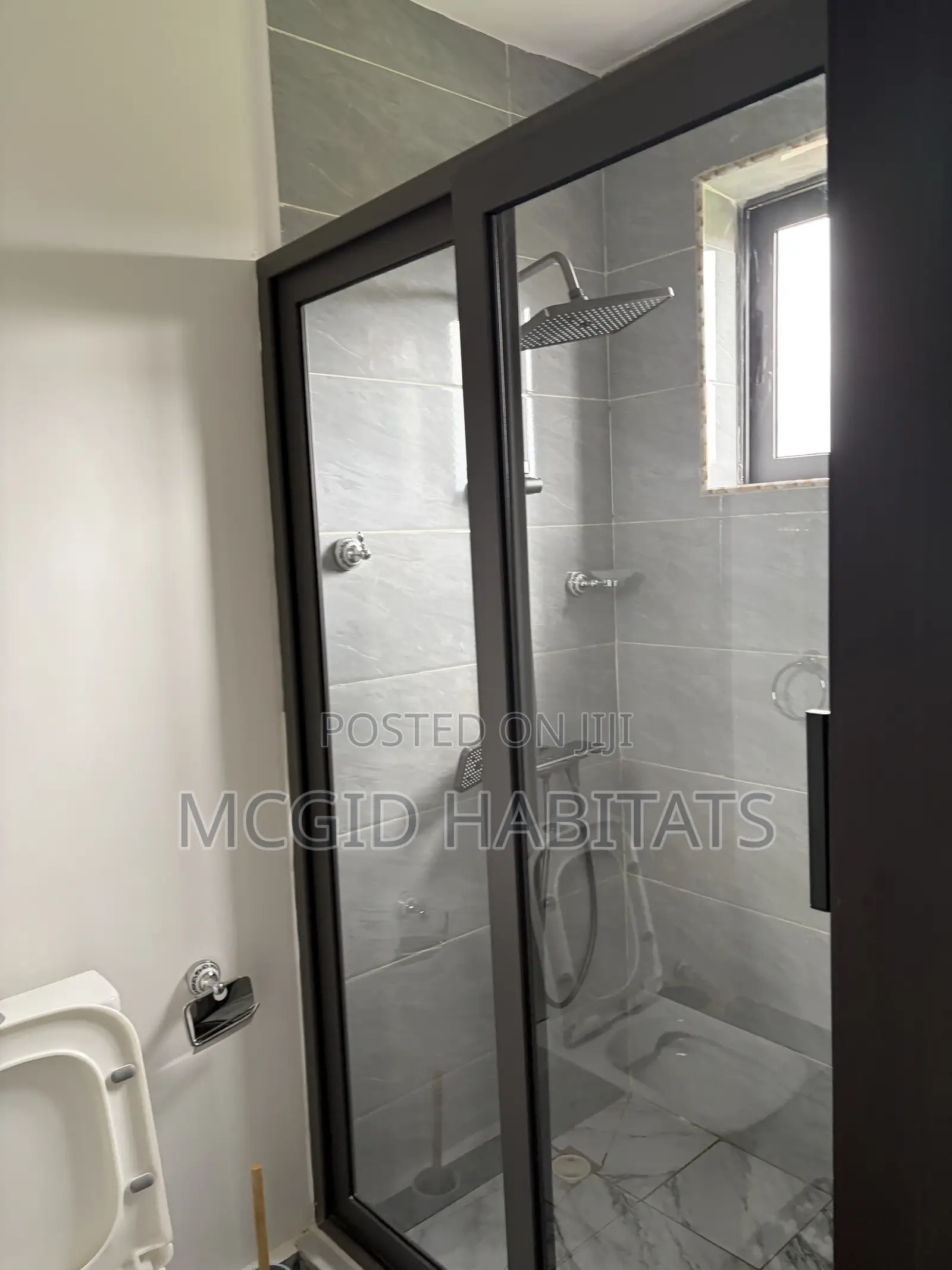 2bdrm House in Ashaley Botwe for sale