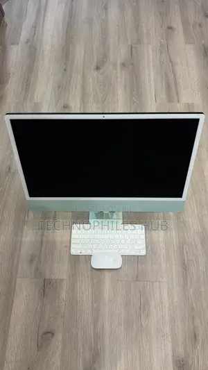 Desktop Computer Apple iMac M3 8GB Apple M3 SSD 256GB