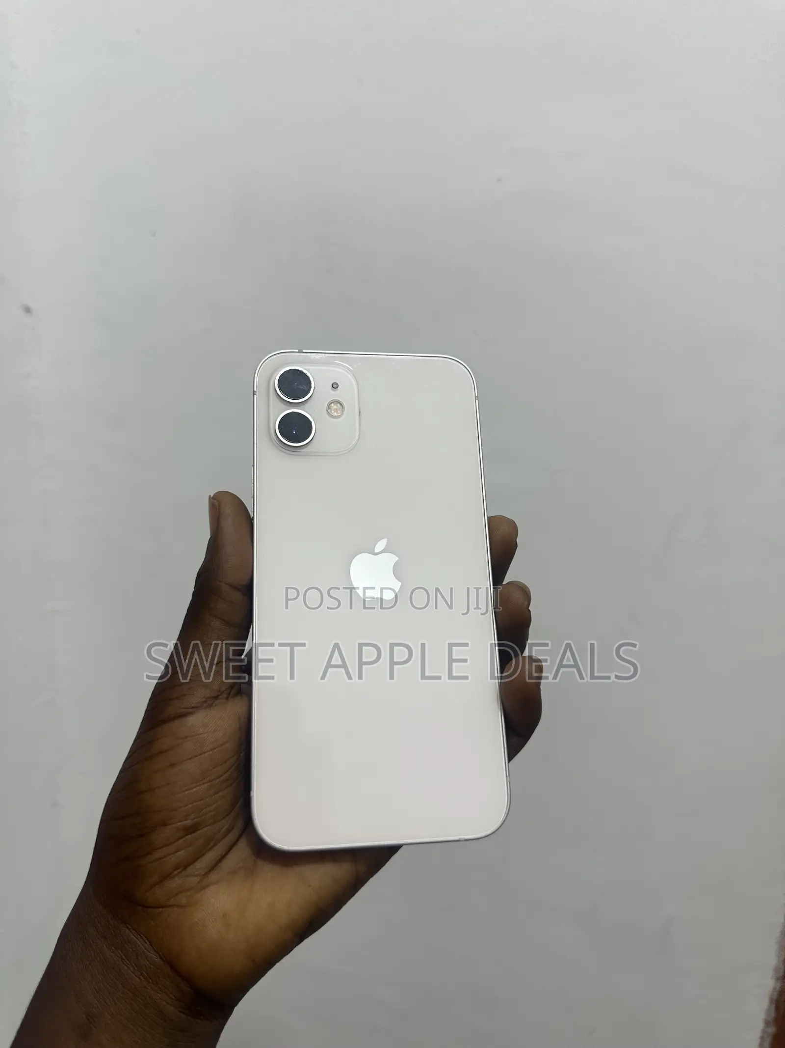 Apple iPhone 12 64 GB White