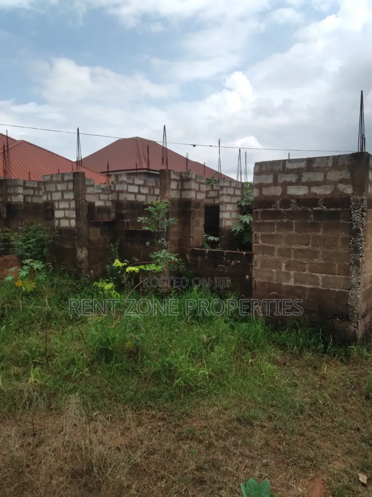 Uncompleted Title 3 Bedroom House for Sale
