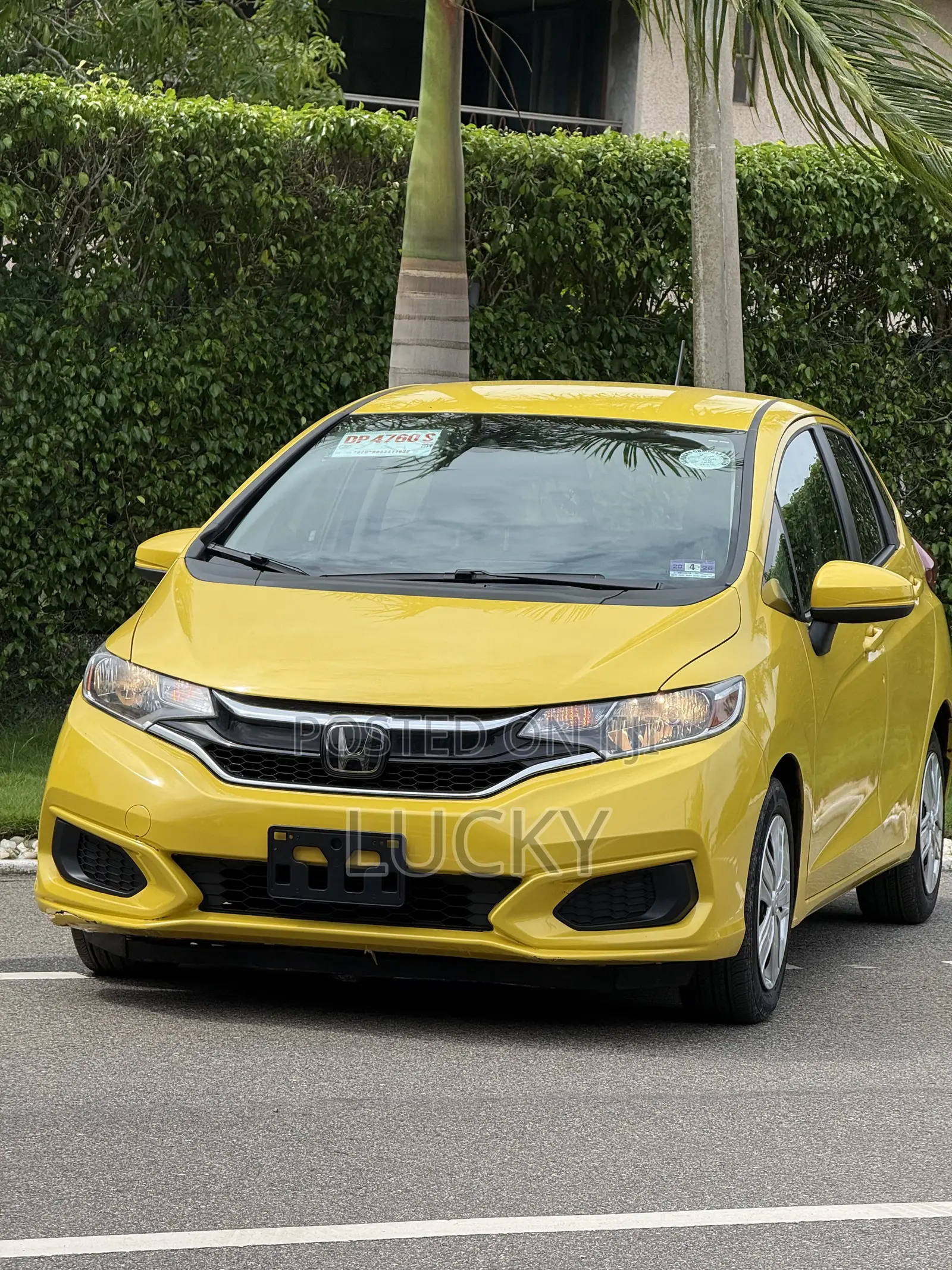 Honda Fit LX 2018 Yellow