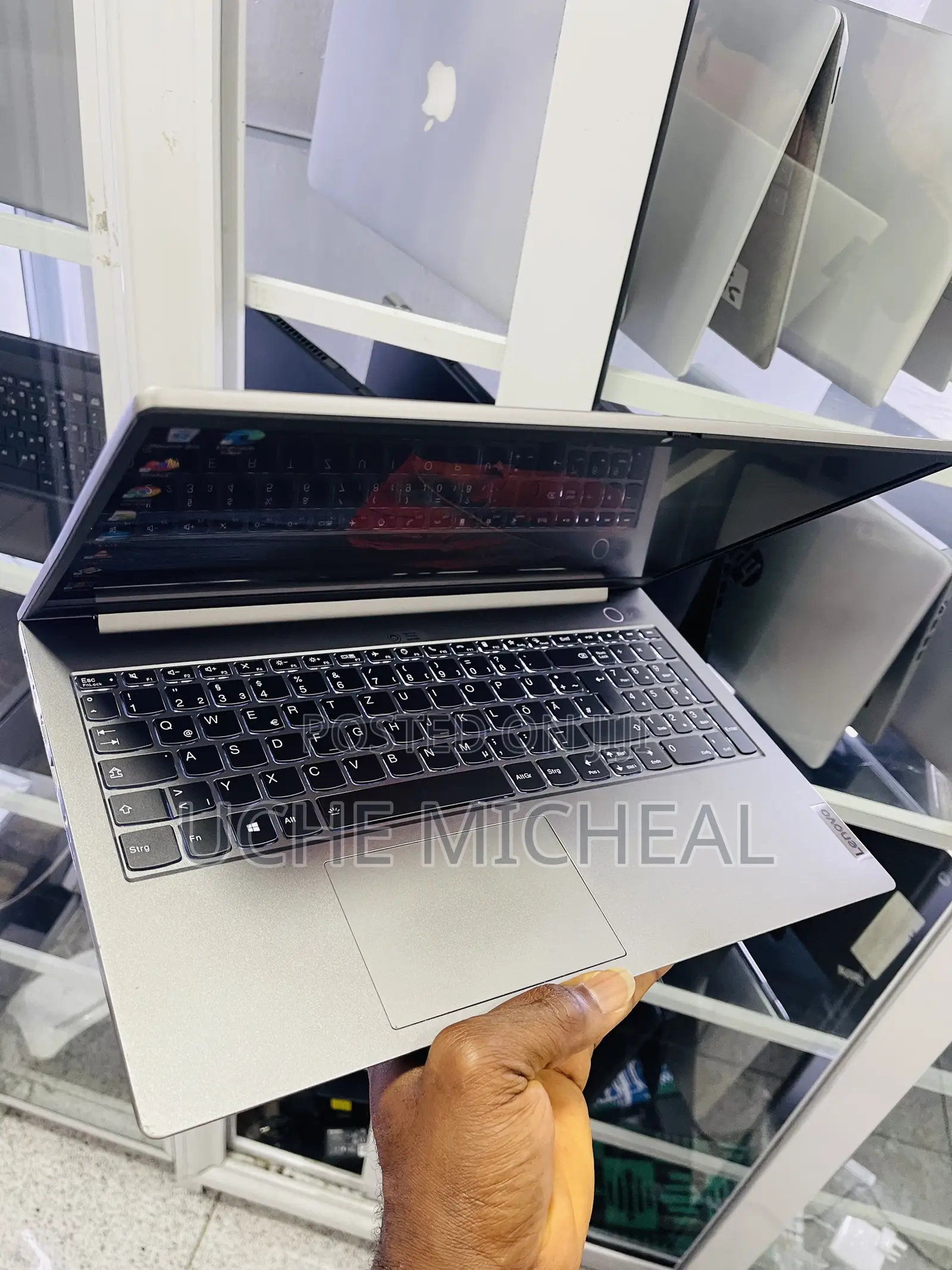 Laptop Lenovo ThinkBook 15 12GB AMD Ryzen 3 SSD 256GB