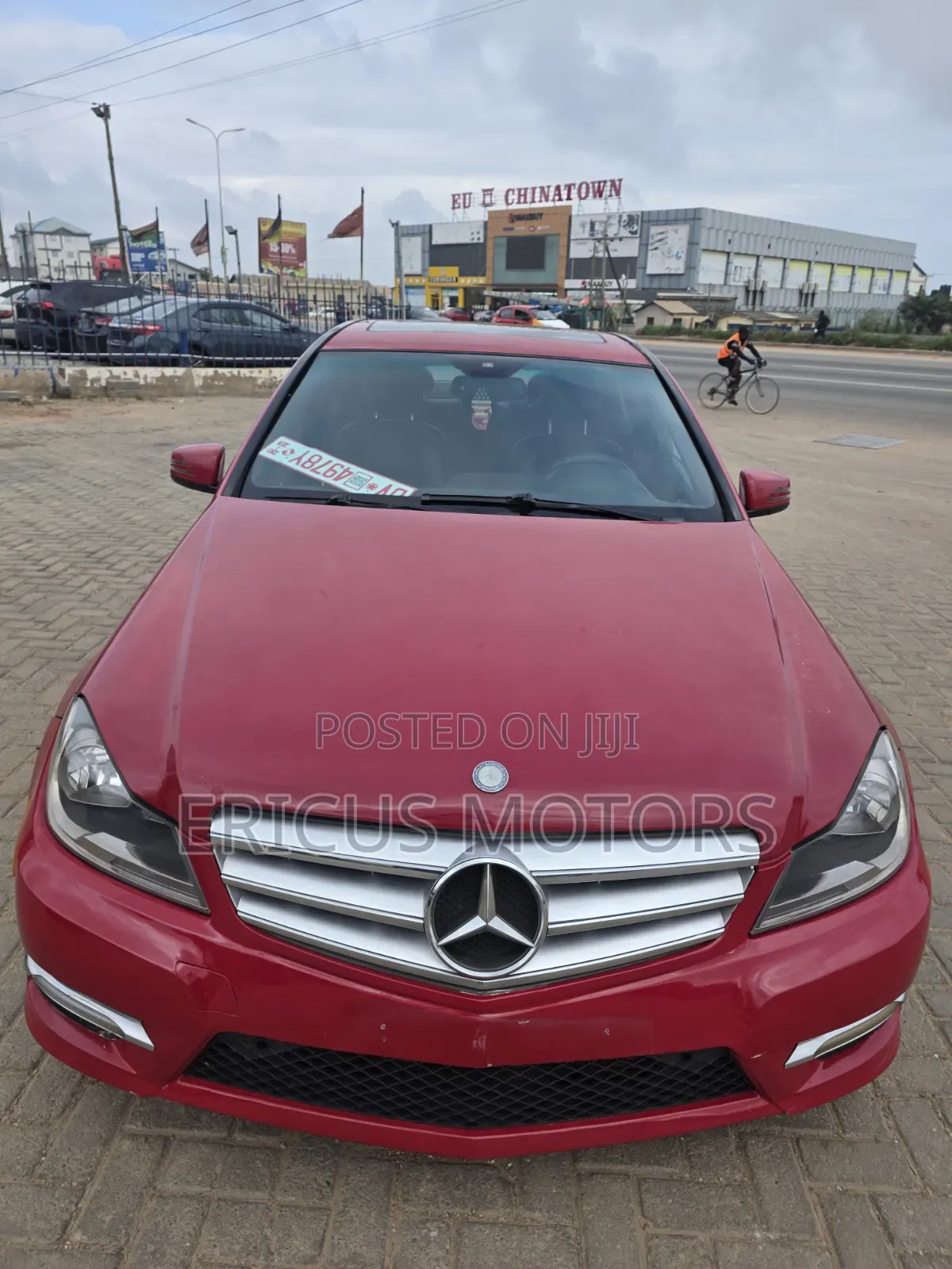 Mercedes-Benz C250 2013 Red
