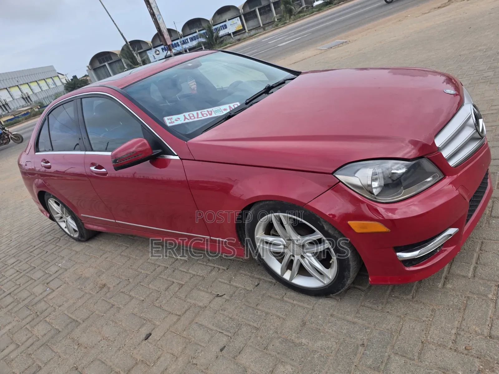 Mercedes-Benz C250 2013 Red