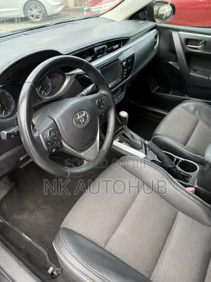 Toyota Corolla S 4dr Sedan (1.8L 4cyl CVT) 2015 Black