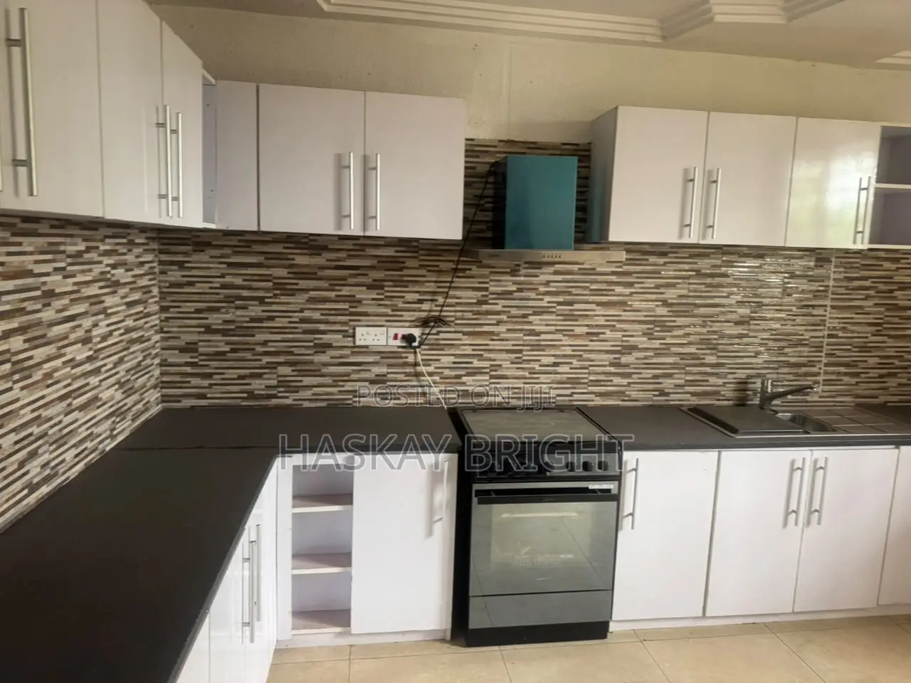 5bdrm House in Achimota for rent