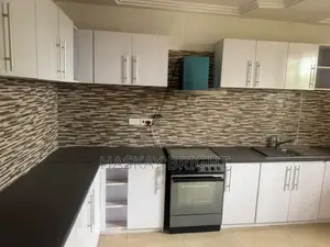5bdrm House in Achimota for rent