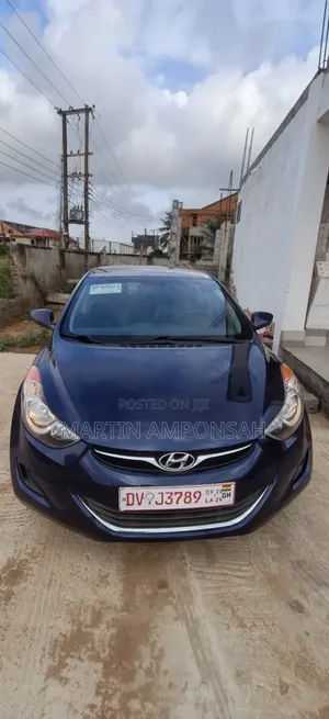 Hyundai Elantra Limited Sedan FWD (1.8L 4cyl 6A) 2013 Blue
