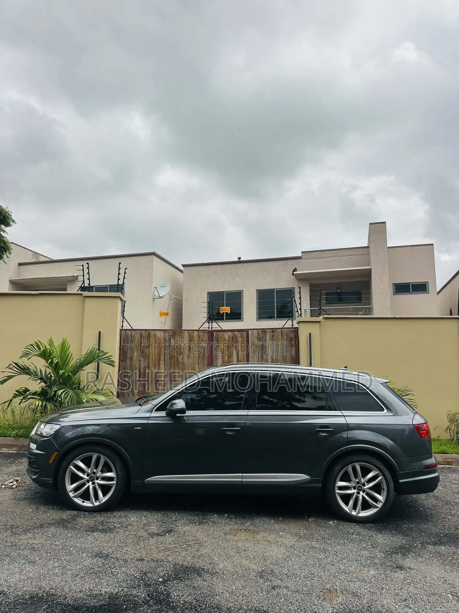 Audi Q7 2.0T Premium AWD quattro 2018 Gray