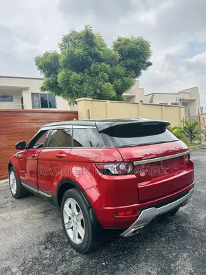 Land Rover Range Rover Evoque HSE Dynamic 4x4 (2.0 4cyl 9A) 2016 Red