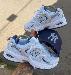 NB 530 White and Blue