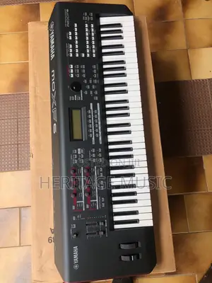 Yamaha Moxf 6
