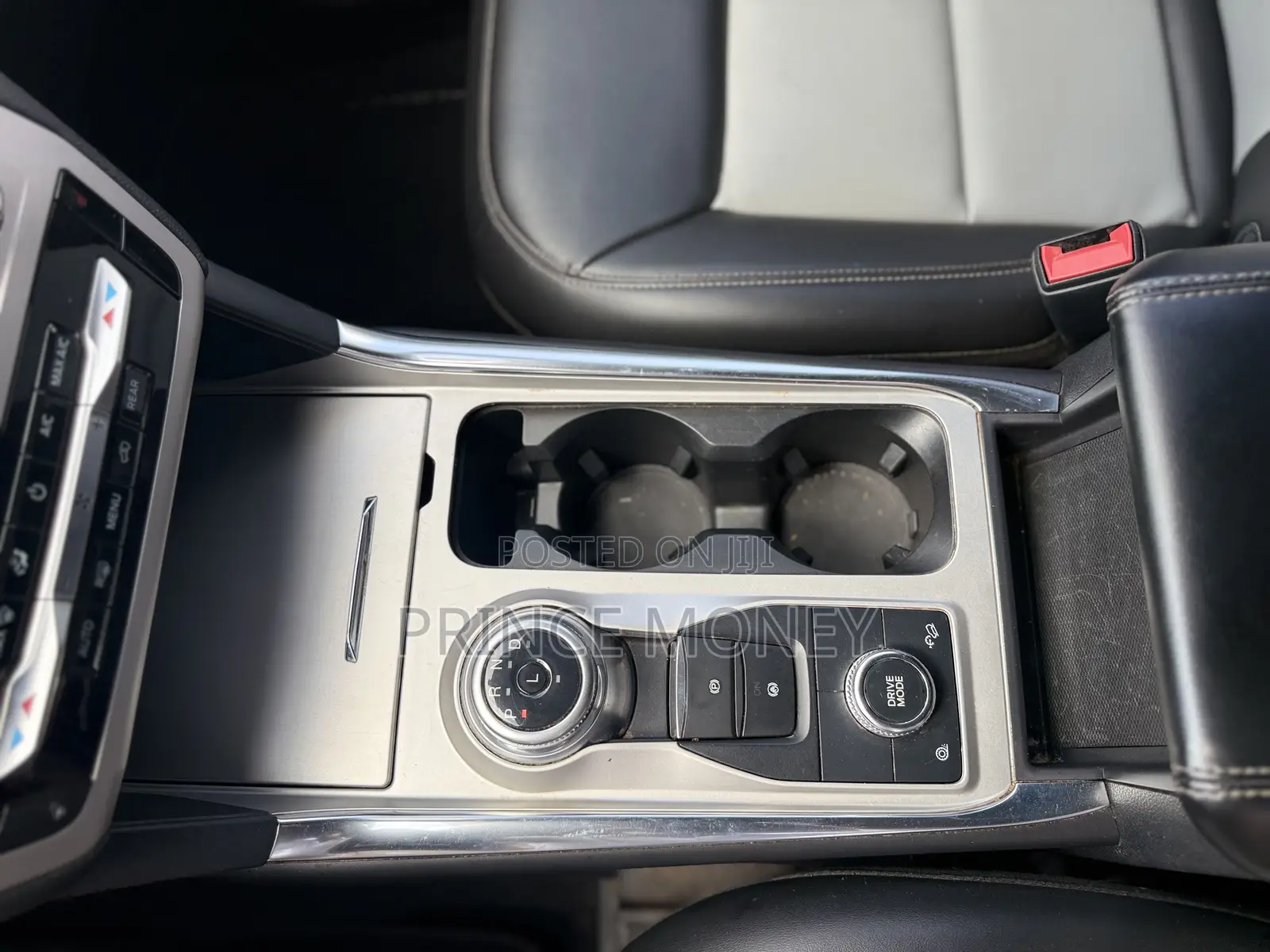 Ford Explorer 2023 Black