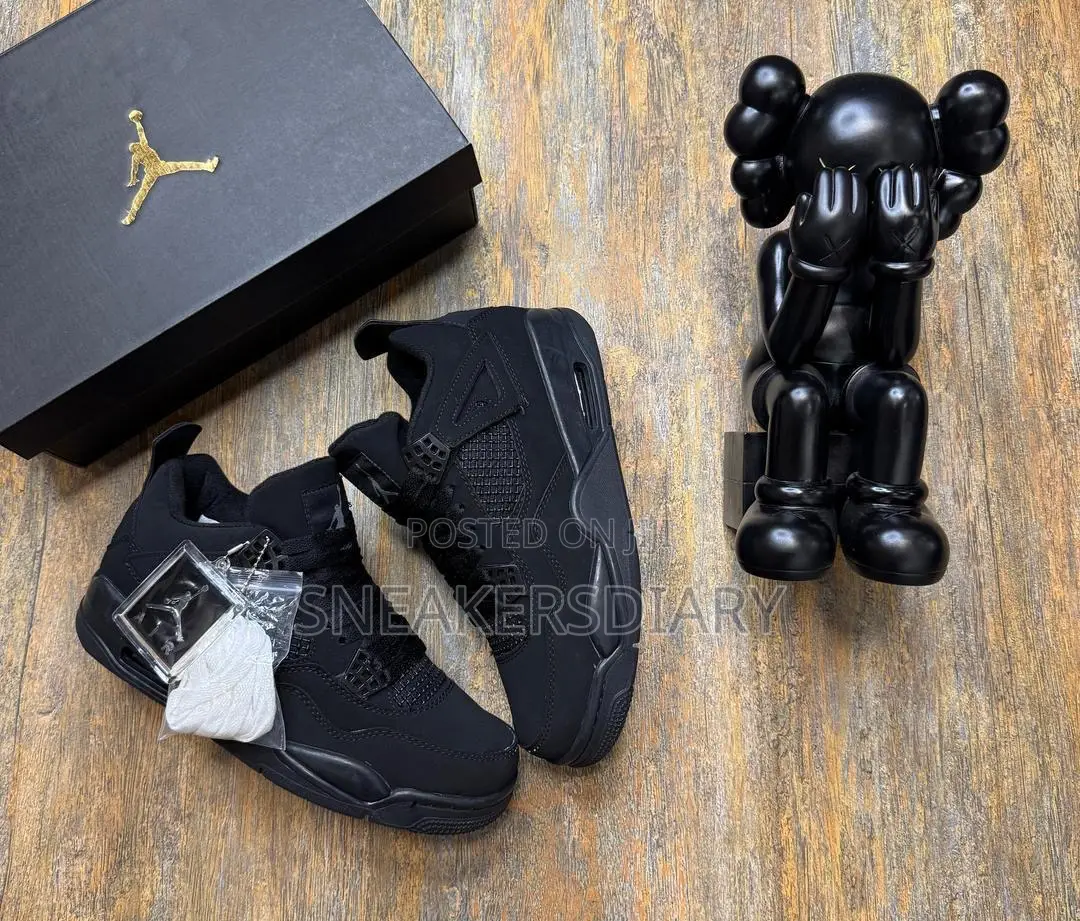 J4 Black Cat