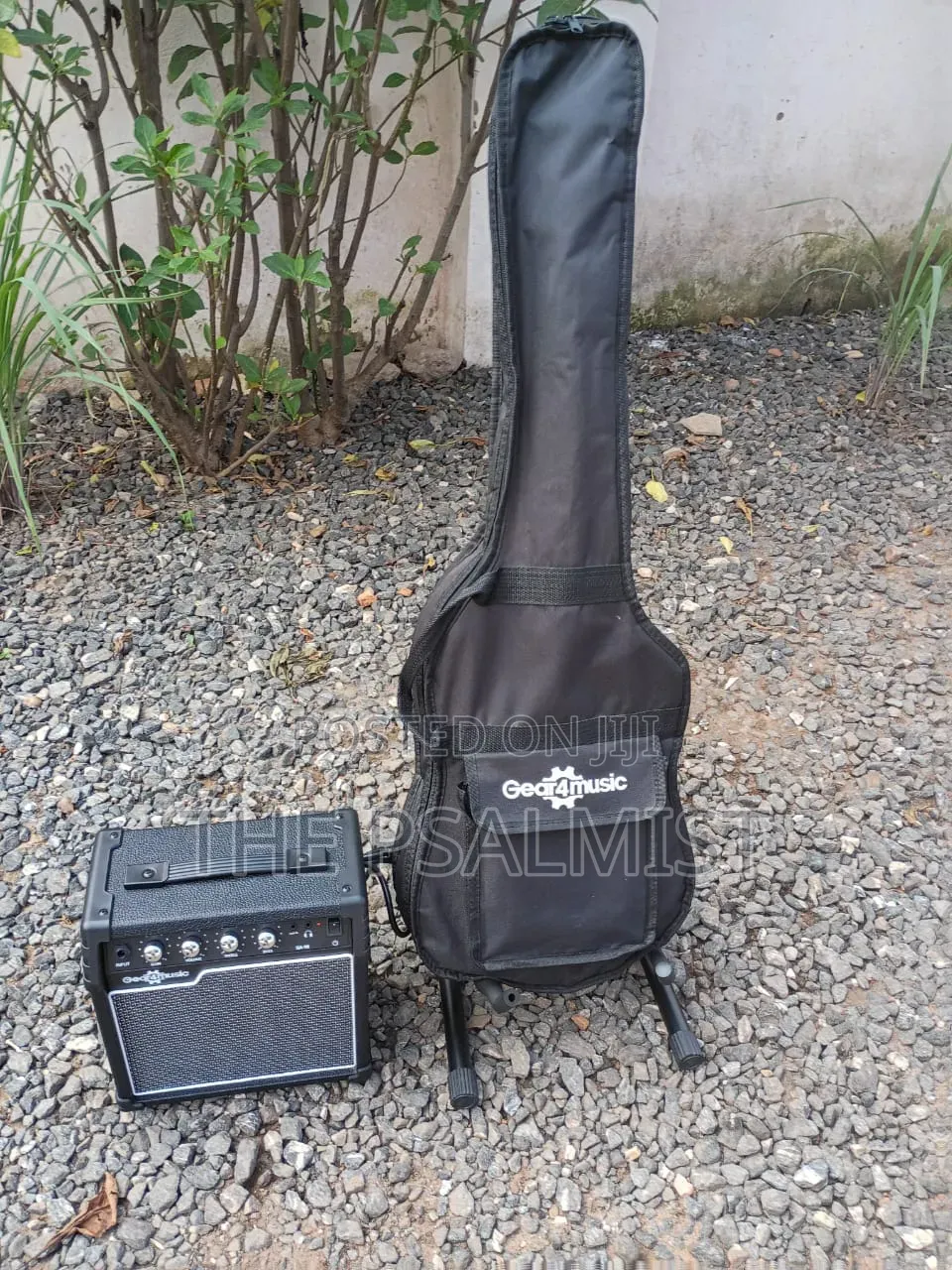 Gear4Music 3/4 Mini Guitar Gear4Music GA-10 Combo