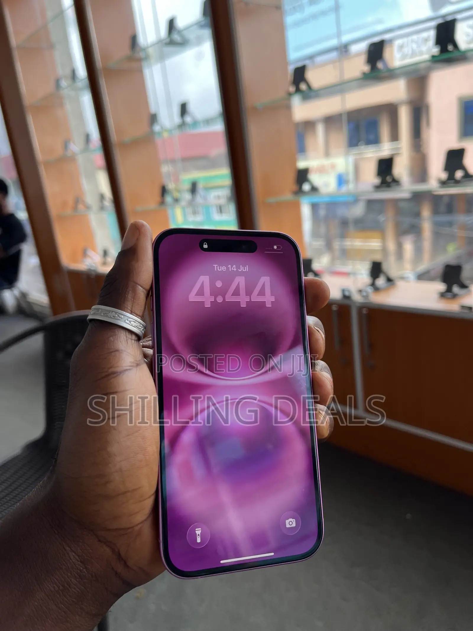 Apple iPhone 16 128 GB Pink