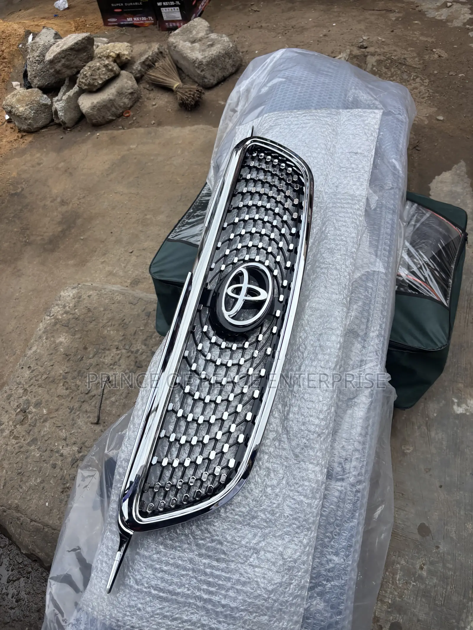 Toyota Corolla 2003 2004 2005 Front Bump Grille or Shells Benz Type