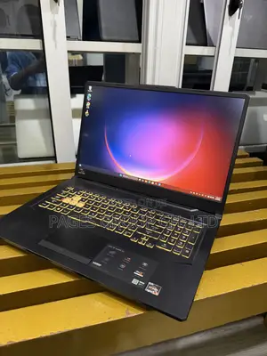 Laptop Asus TUF Gaming A17 16GB AMD Ryzen 5 SSD 512GB