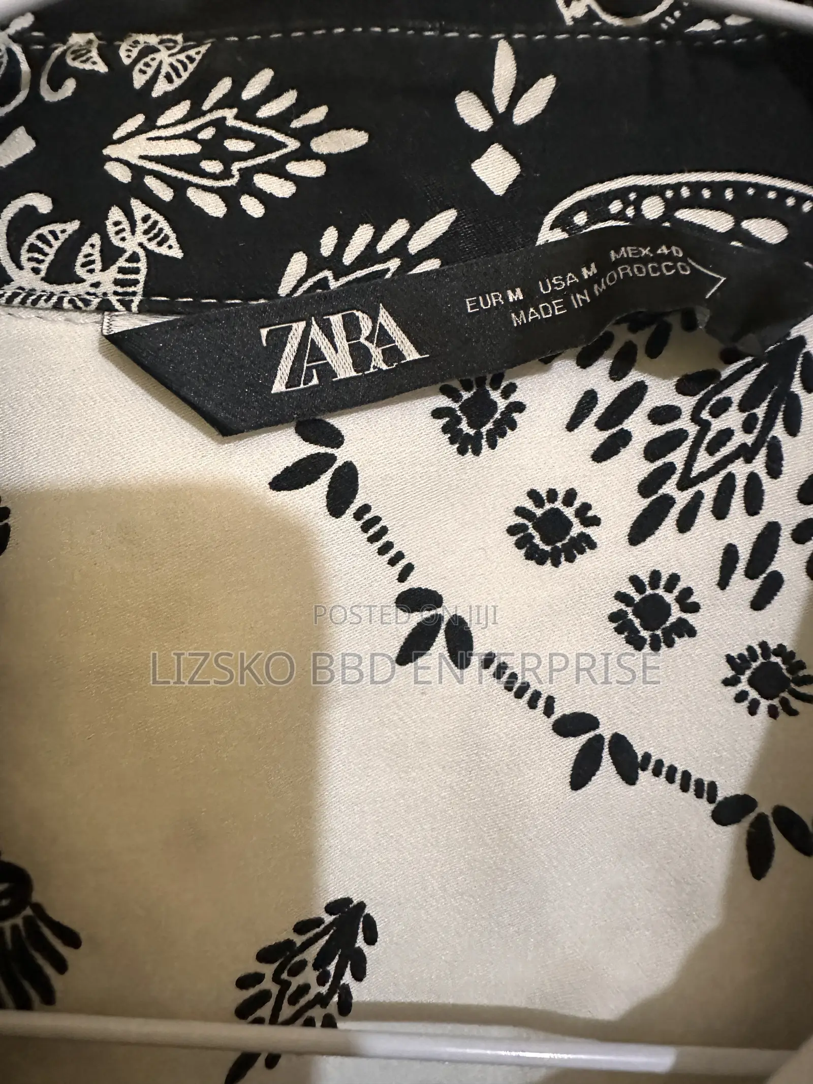 Original Zara Black . White Long Sleeves Shirt