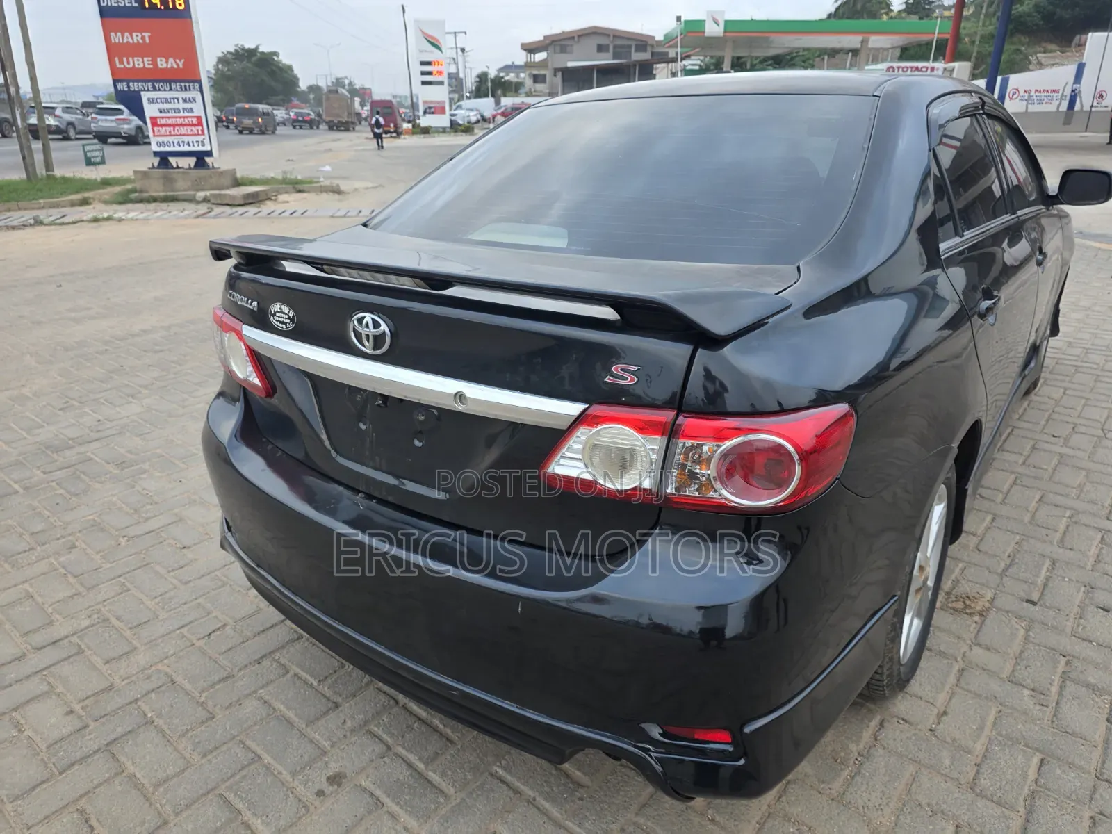 Toyota Corolla 2012 Black