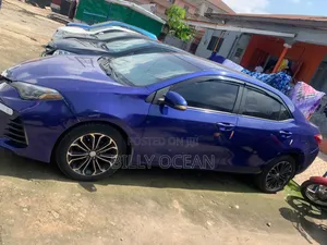 Toyota Corolla 2015 Blue