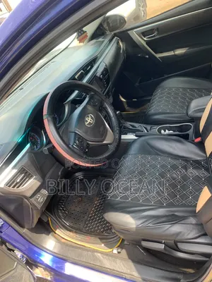 Toyota Corolla 2015 Blue