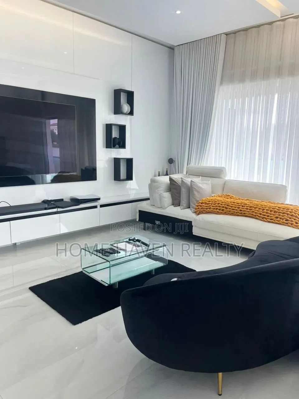 5bdrm House in Airport Hills for sale