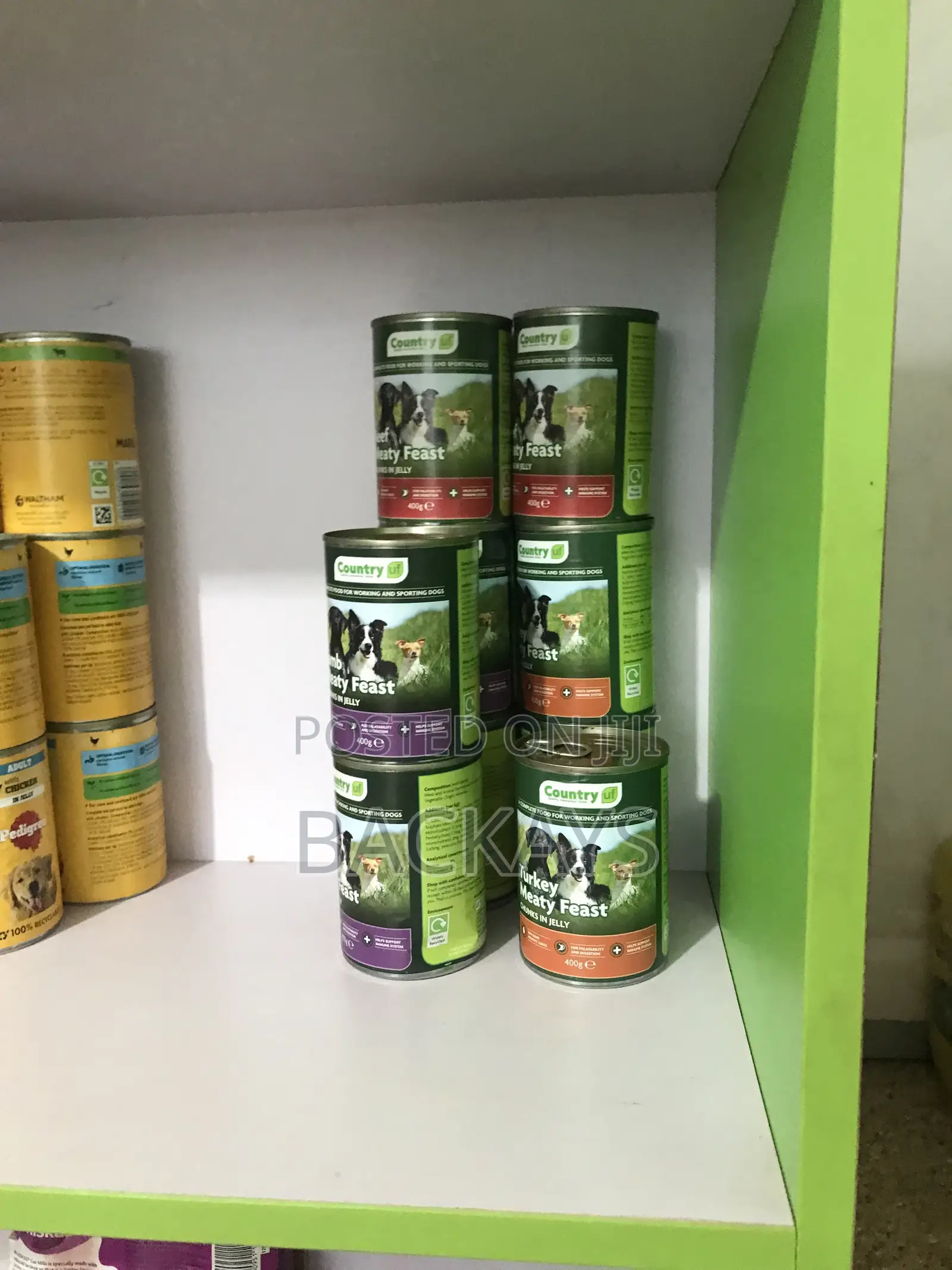 Country Meaty Feast Canned Dog Food