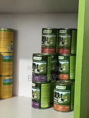 Country Meaty Feast Canned Dog Food