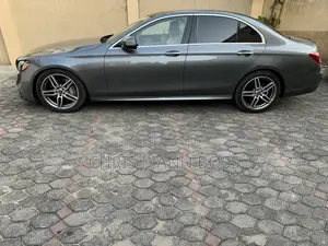 Mercedes-Benz E350 2020 Gray