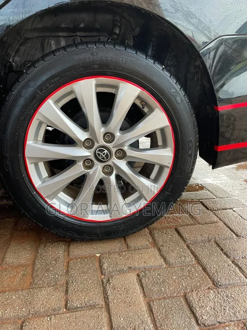 Toyota Vellfire 2014 Black