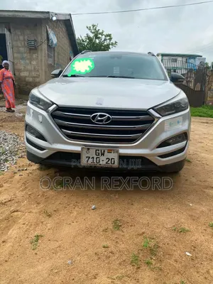 Hyundai Tucson 2016 Silver