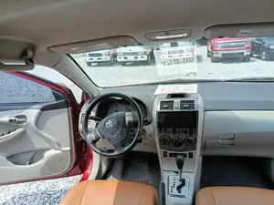 Toyota Corolla S 4dr Sedan (1.8L 4cyl 4A) 2013 Red