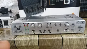 Monitors Controller Behringer Minimon Mon800
