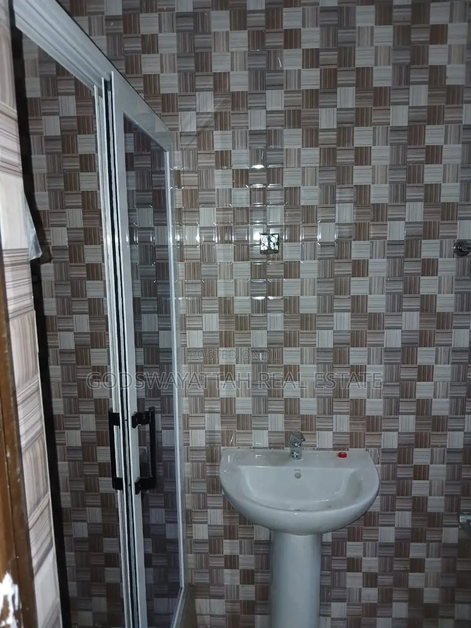 2bdrm Apartment in East Legon, Adjiriganor for rent