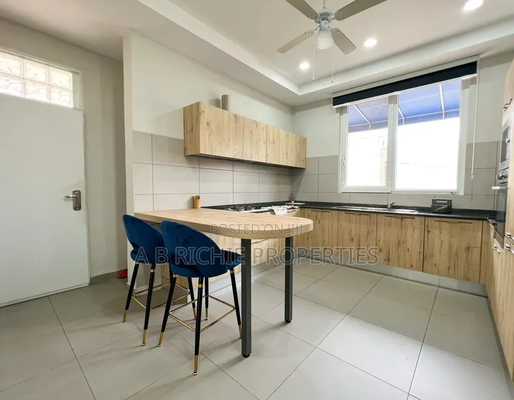 Furnished 4bdrm Townhouse / Terrace in Ab Richie Properties, Tseaddo