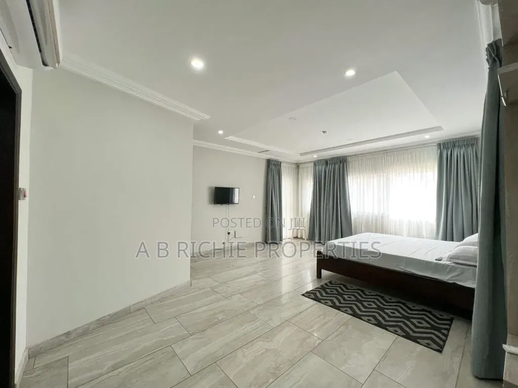 Furnished 4bdrm Townhouse / Terrace in Ab Richie Properties, Tseaddo