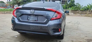 Honda Civic Touring 4dr Sedan (1.5L 4cyl) 2017 Gray