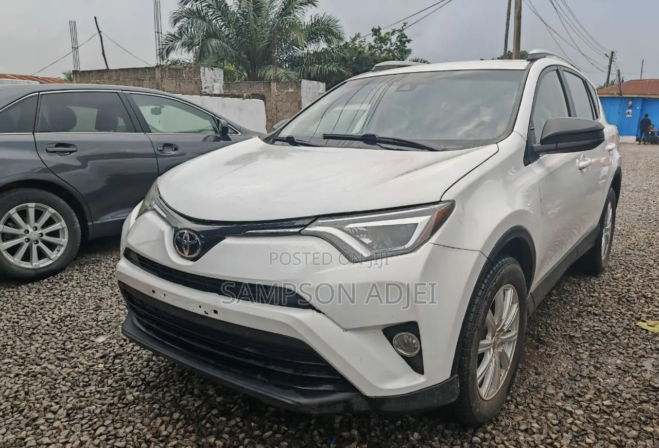Toyota RAV4 2018 White