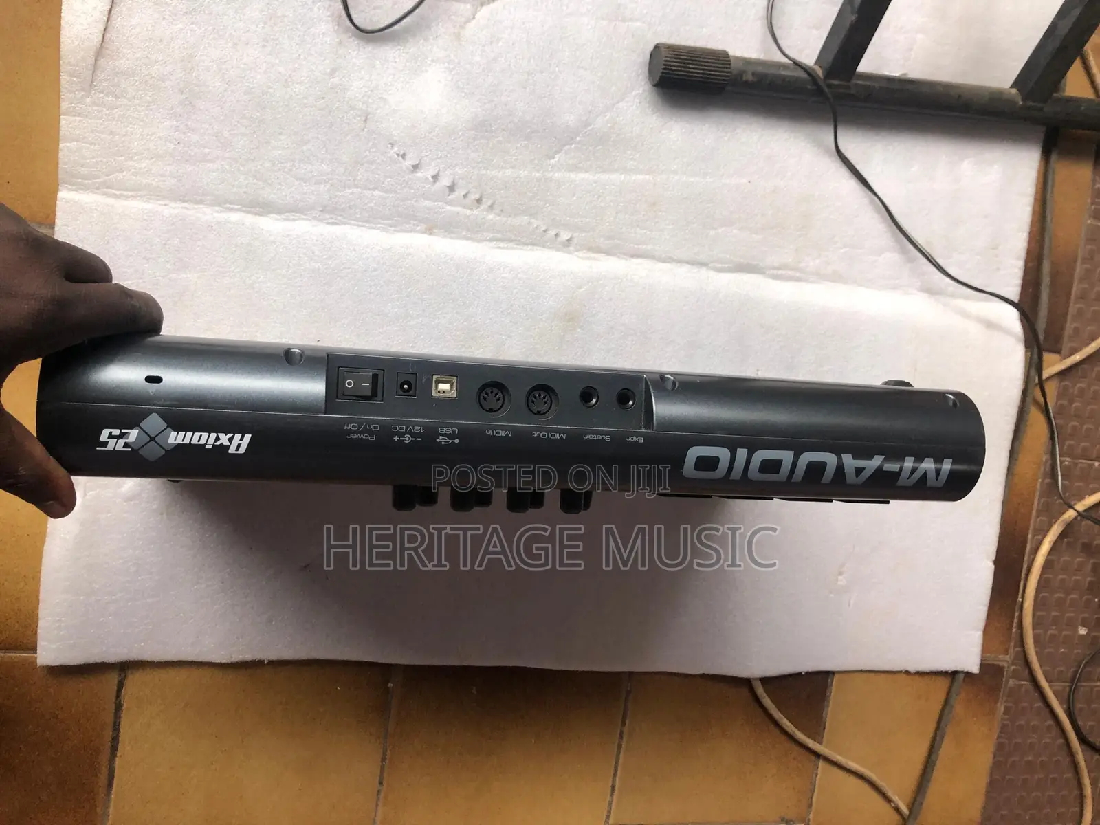 M-Audio Axiom 25