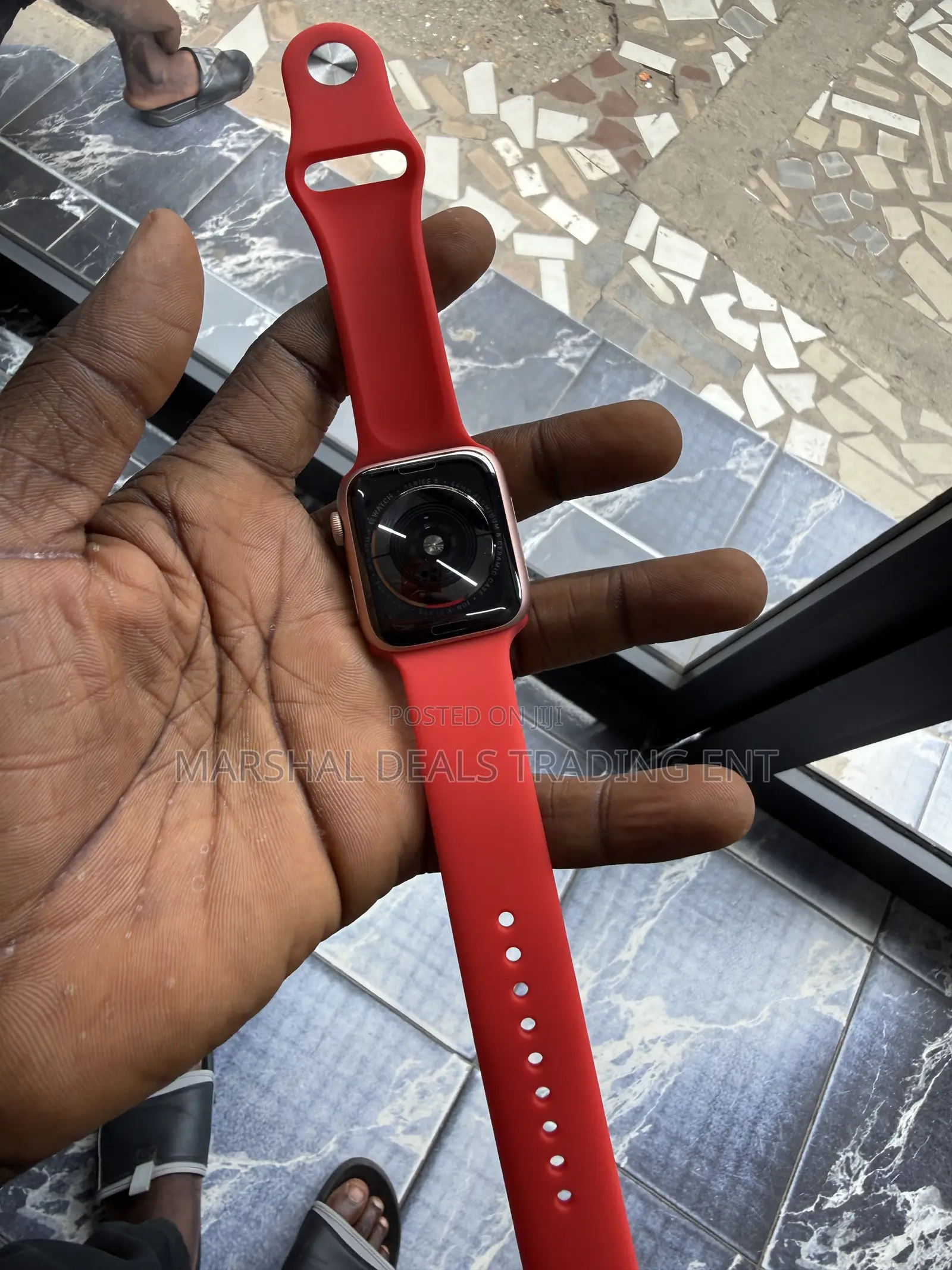 APPLE WATCH SERIES 6 44mm Battery 100