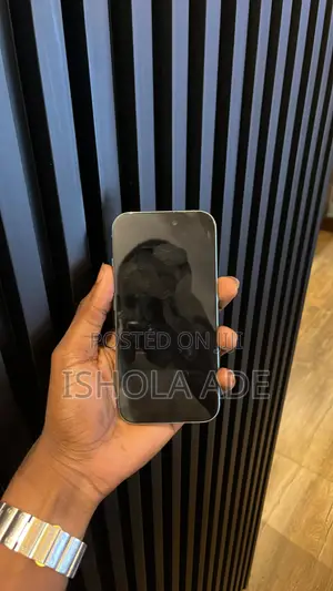 Apple iPhone 16 128 GB Pink