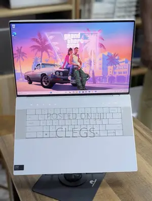 Laptop Dell XPS 16 9640 16GB Intel Core Ultra 7 SSD 1T