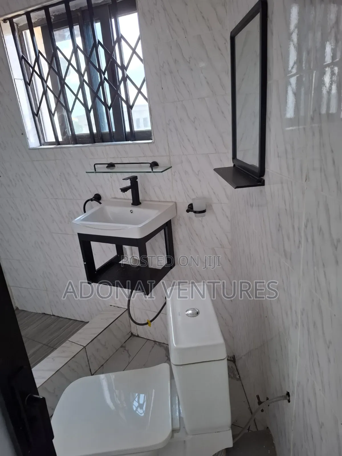 2bdrm Apartment in Sokoban Aboabo Kesse, Kumasi Metropolitan for rent